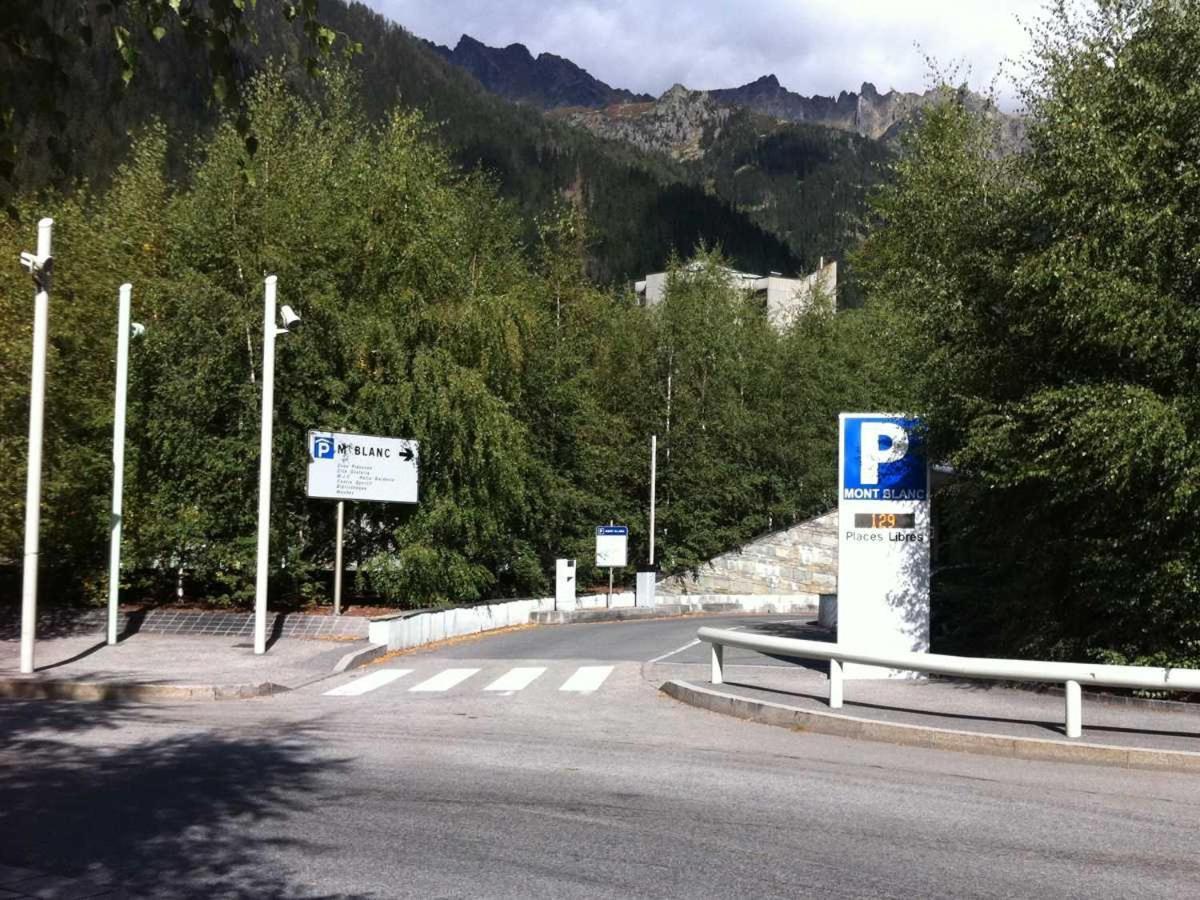 Apartament Le Carlton Chamonix Zewnętrze zdjęcie